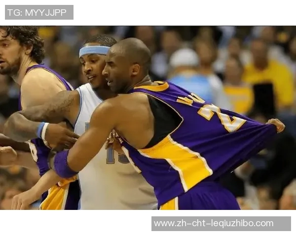 西部决赛第三场湖人与掘金的激烈对决回顾与分析 西部决赛第三场湖人与掘金的激烈对决回顾与分析